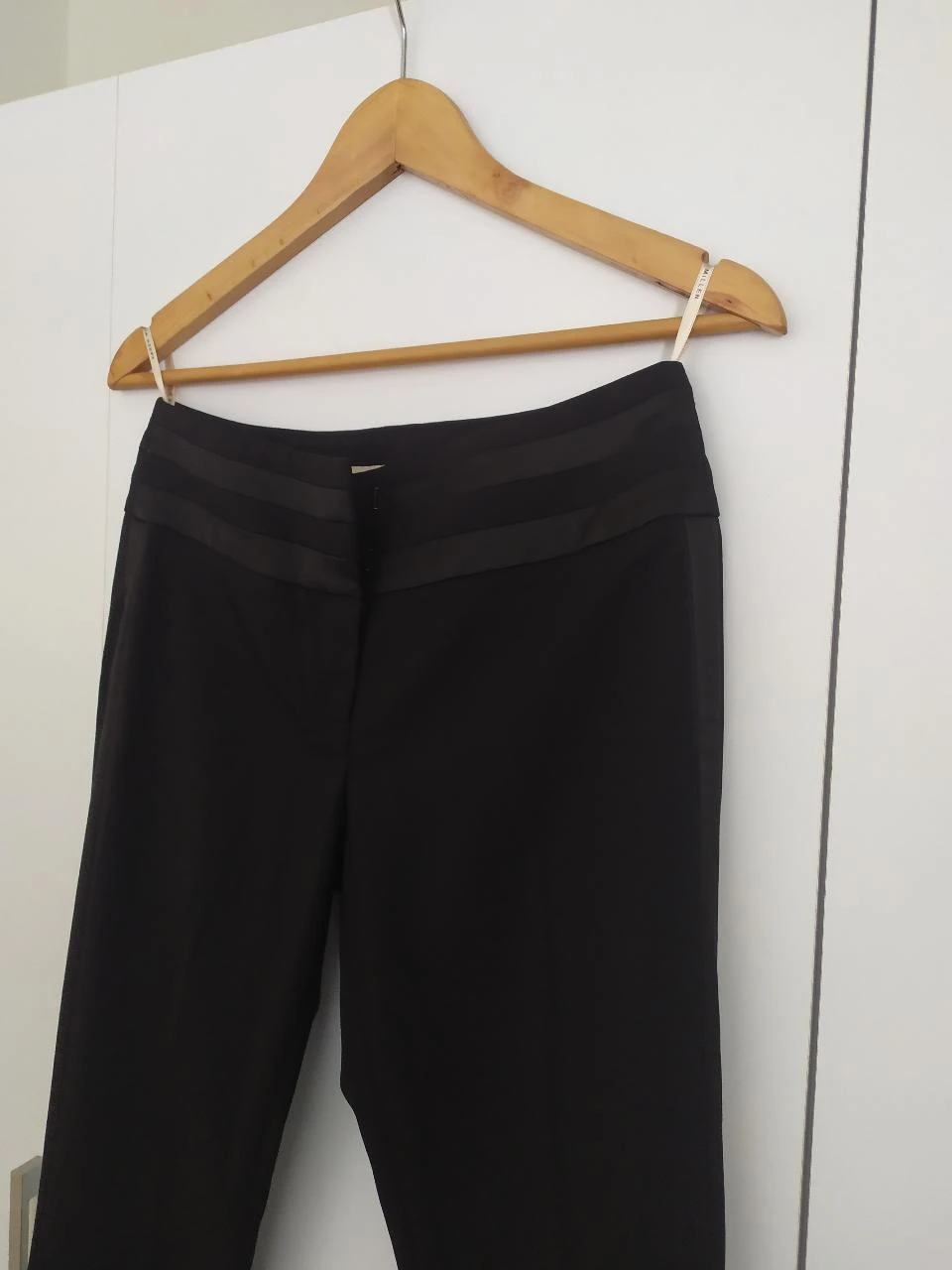 Karen Millen Pantalon Capri Élégant en Laine Noir UK8 EU36 Neuf – photo 6